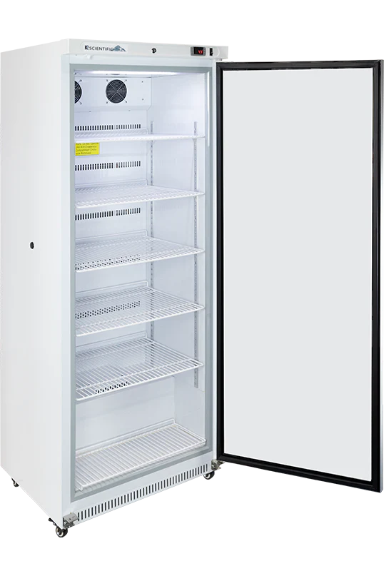 20 Cu. Ft. Upright Solid Door Refrigerator